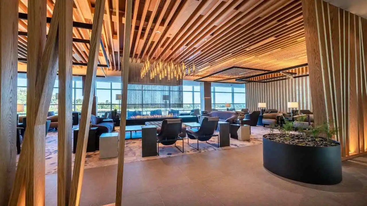 Inside the American Airlines Admirals Club lounge at Nashville International Airport (BNA)