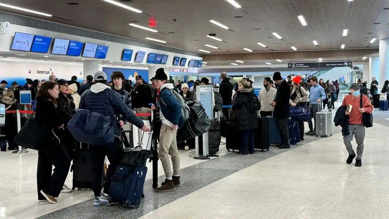 Passengers waiting in the security line at Nashville Airport